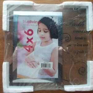 Picture Frame Glass True Living 4x6 inch ~Faith~ Silver Print Free Standing T3
